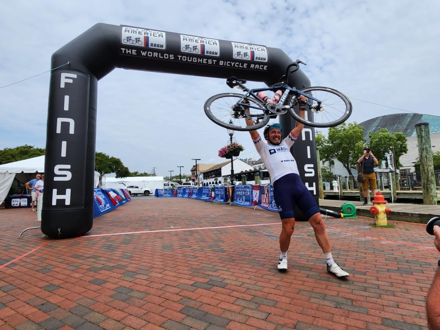 Rupert at the Finish in Annapolis